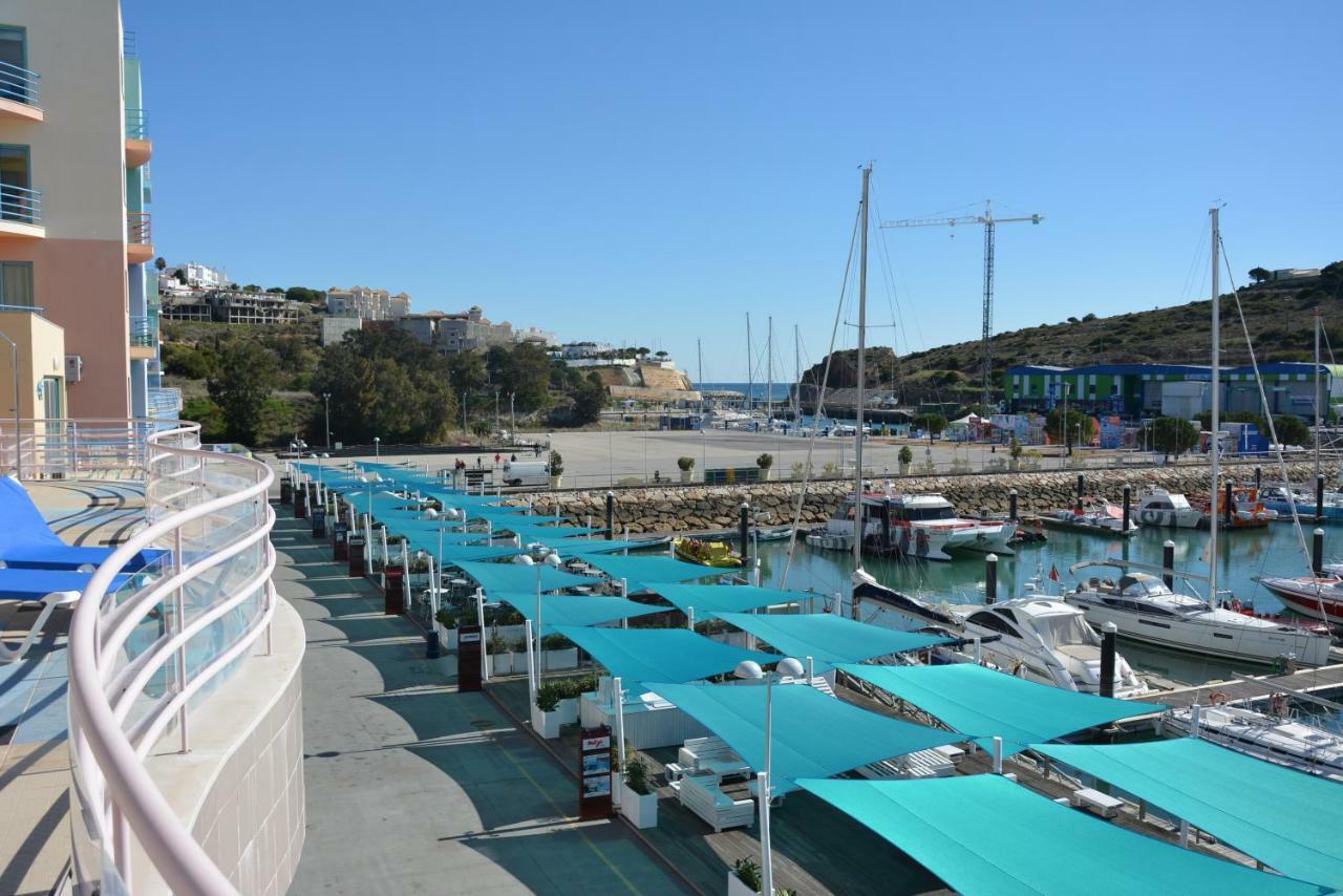 Beautiful Apartment In Albufeira Marina Екстериор снимка